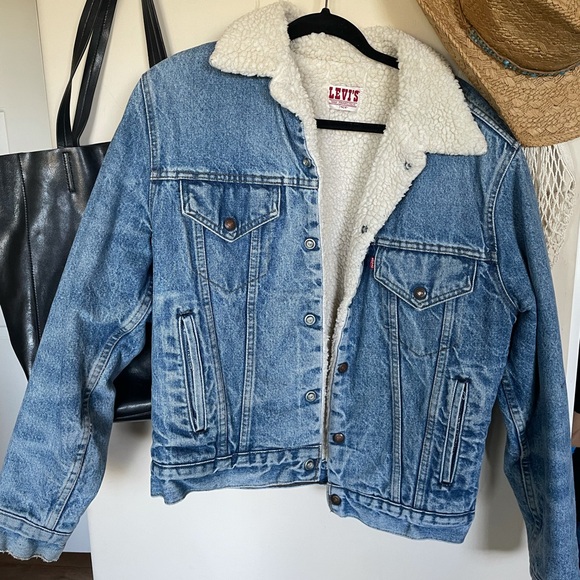 Vintage Levi’s Sherpa denim jacket